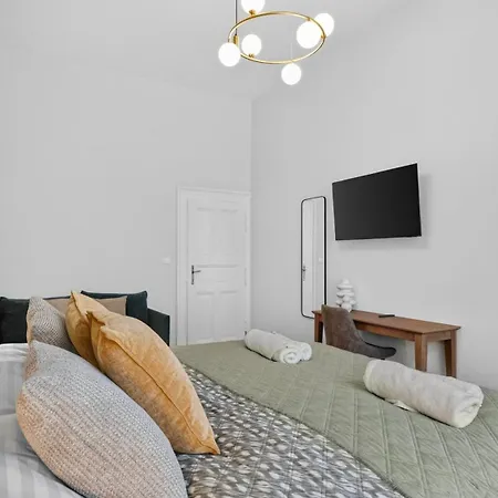 Your Luxury In New Town * Prague