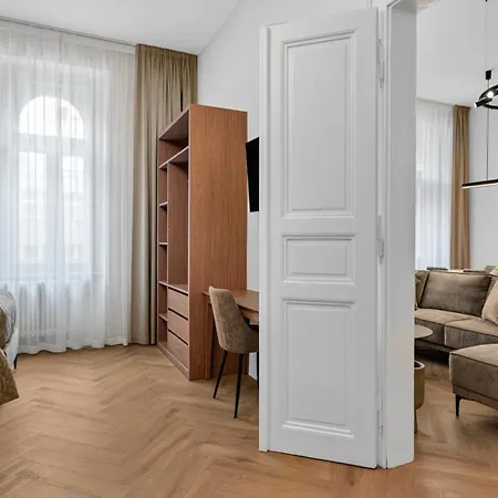 Your Luxury In New Town Prague