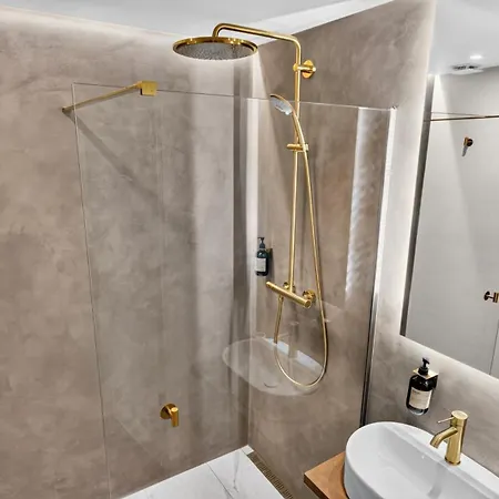 Your Luxury In New Town Appartement