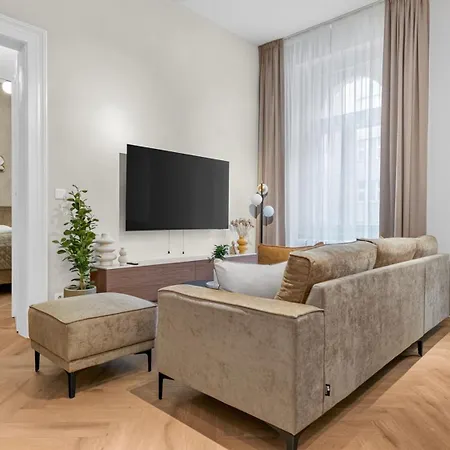 Your Luxury In New Town Prague